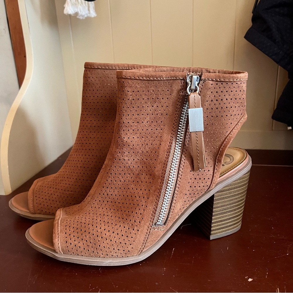 Circus by Sam Edelman Brown Peep-Toe Heeled Boots